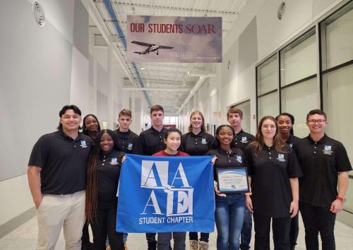 group photo of the American Association of Airport Executives